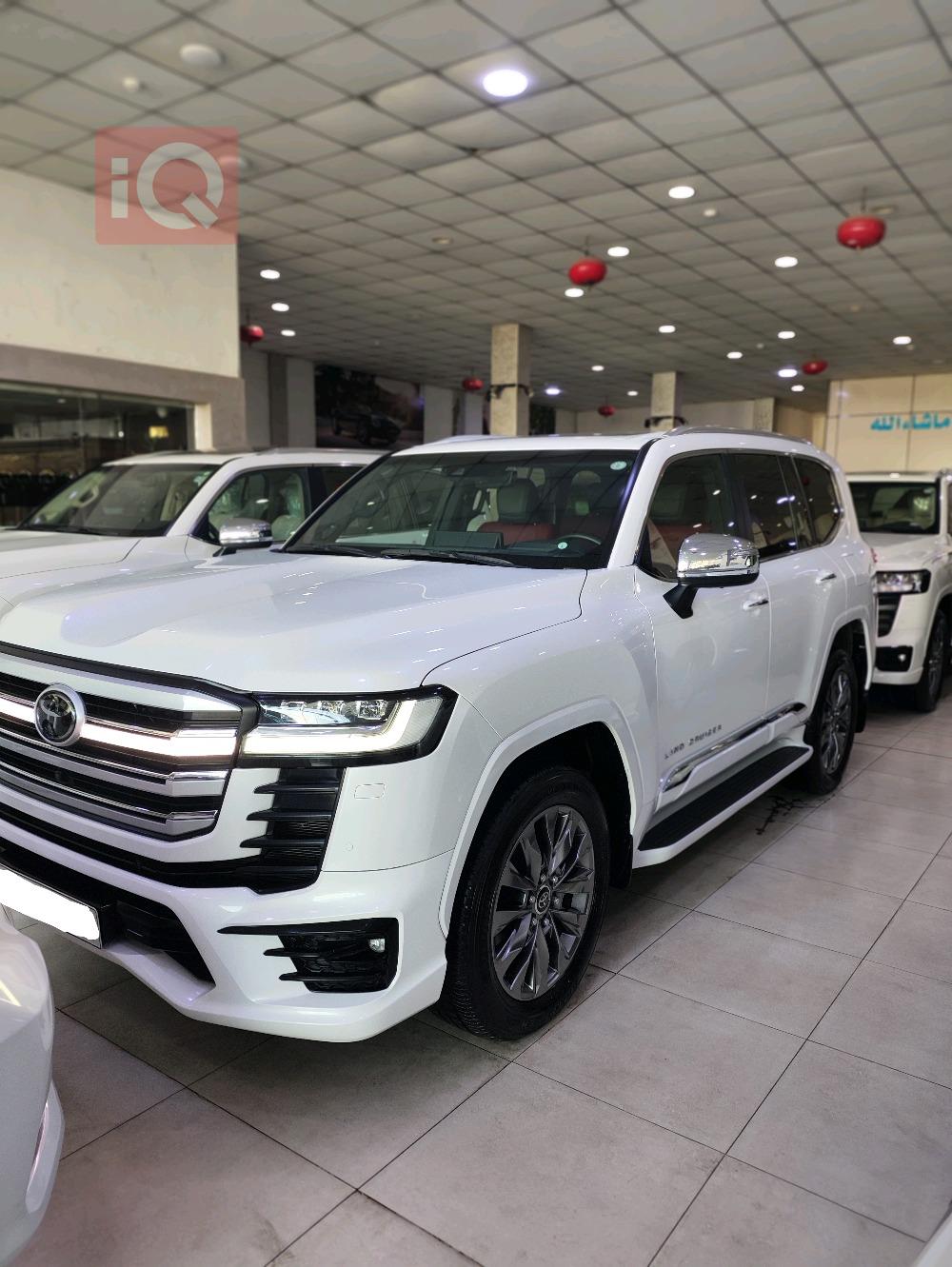 تويوتا لاندكروزر